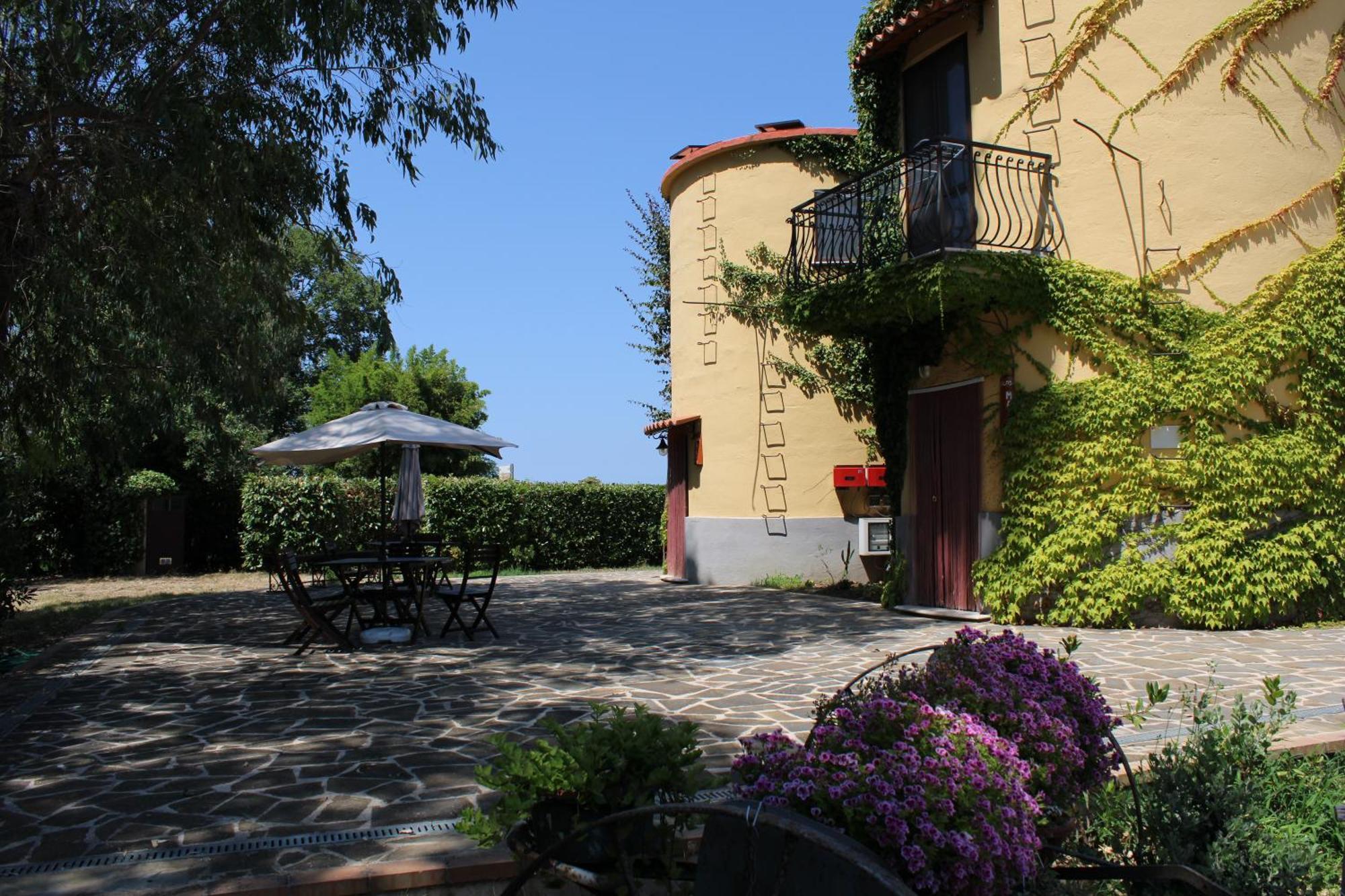 Agriturismo La Petrosa Ceraso Екстериор снимка