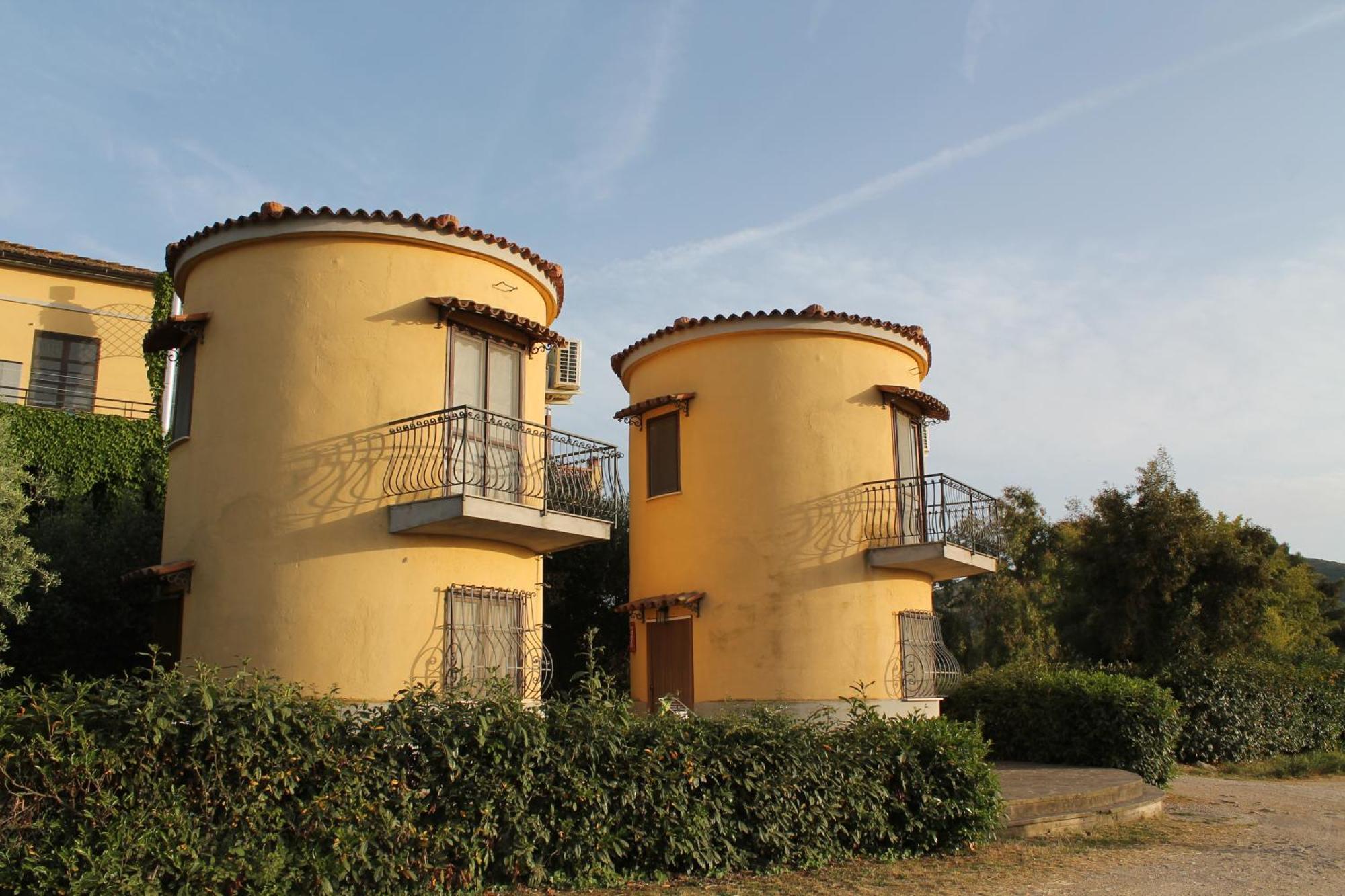 Agriturismo La Petrosa Ceraso Екстериор снимка