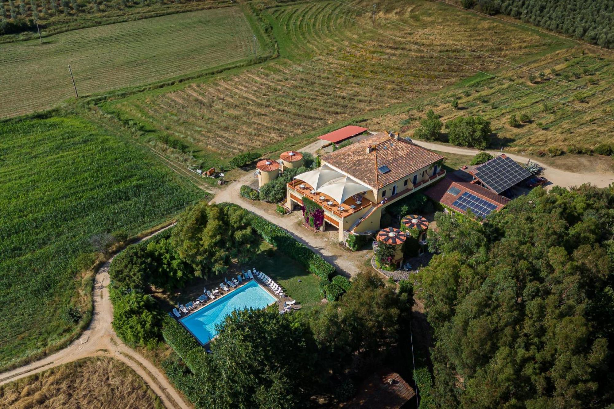 Agriturismo La Petrosa Ceraso Екстериор снимка